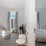 Apartmán The Boulevard By The Good Neighbour In *