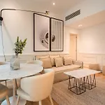 The Boulevard By The Good Neighbour In Apartamento *