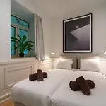 The Boulevard By The Good Neighbour In Apartamento