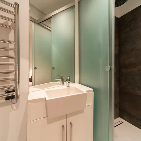 The Boulevard By The Good Neighbour In Apartamento *